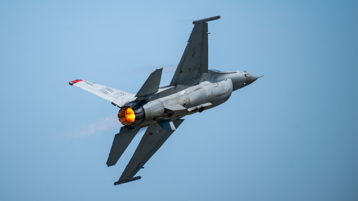 fighter jet flies in the sky