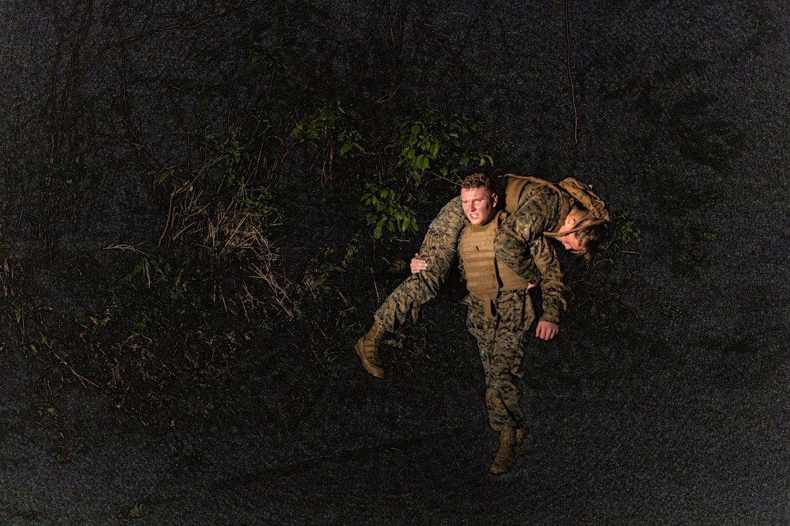 12th LAAB Marines Participate in a MCMAP Course