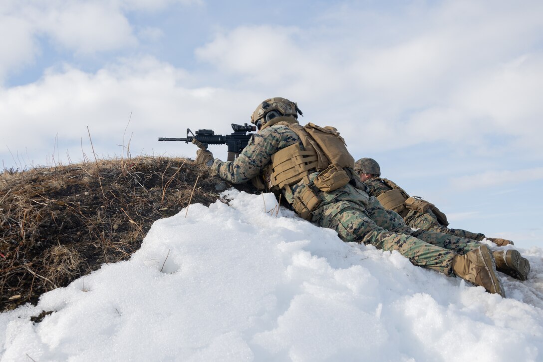 Swift Response 25 | U.S. Marines Conduct Bilateral Training with Norwegian Soldiers