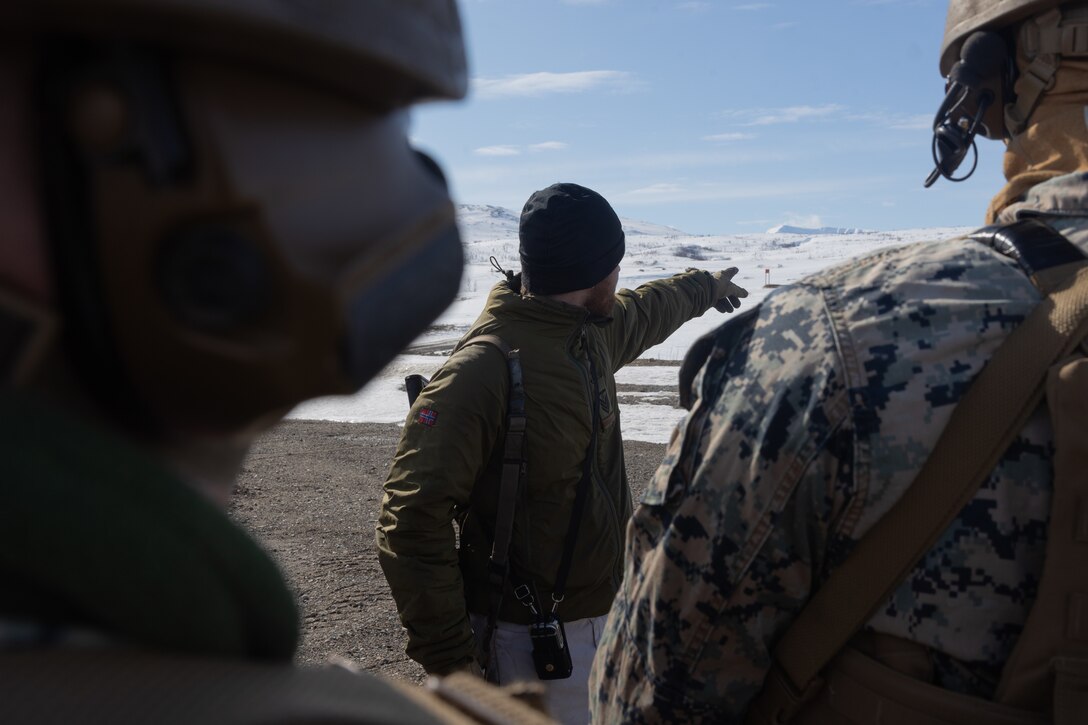 Swift Response 25 | U.S. Marines Conduct Bilateral Training with Norwegian Soldiers