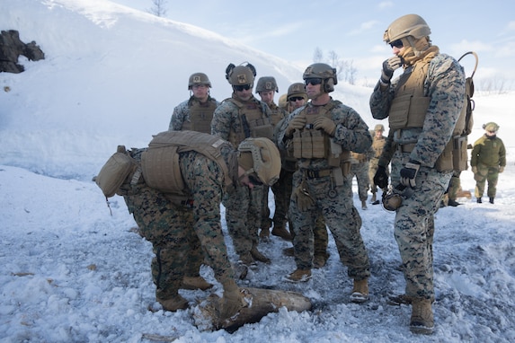 Swift Response 25 | U.S. Marines Conduct Bilateral Training with Norwegian Soldiers