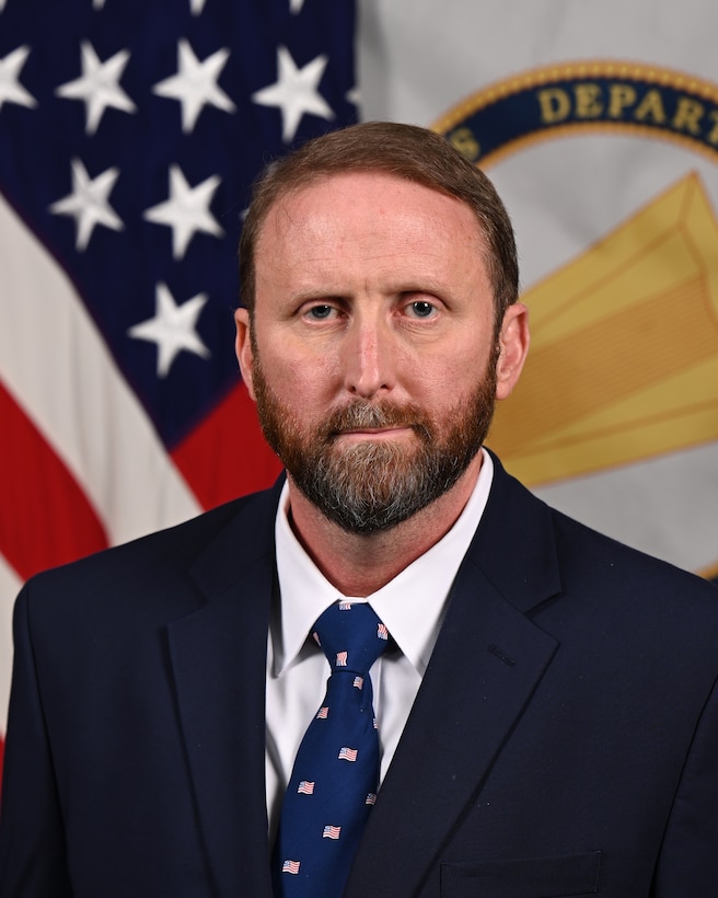 Jesse Tolleson poses for an offical Portrait in the Army portrait studio at the Pentagon in Arlington, Va, May 06, 2025.(U.S. Army photo by Leonard Fitzgerald Jr.)