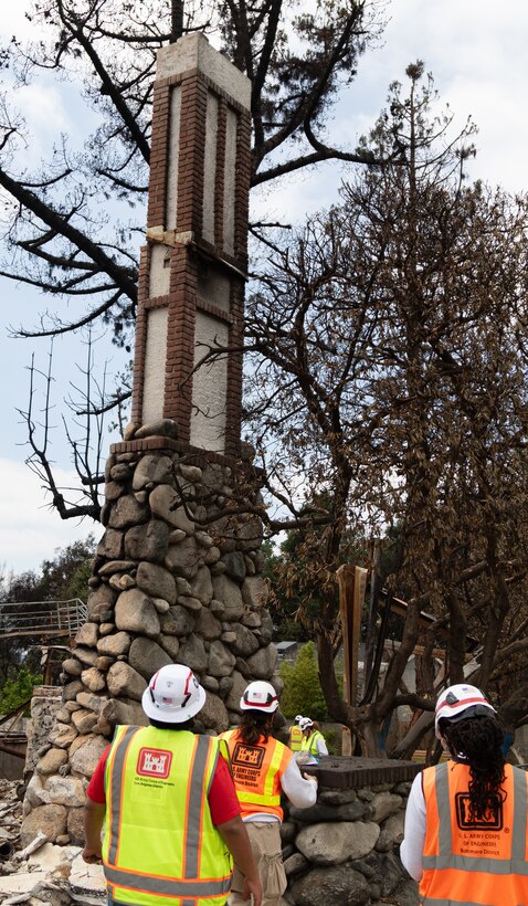 Members of USACE conduct initial debris site surveys for the first batch of non-residential properties approved for USACE debris removal.

USACE is working in partnership with local, state and the Federal Emergency Management Agency in response to the Southern California Wildfires.