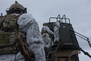 Swift Response 25 | U.S. Marines Transport U.S Army Special Forces