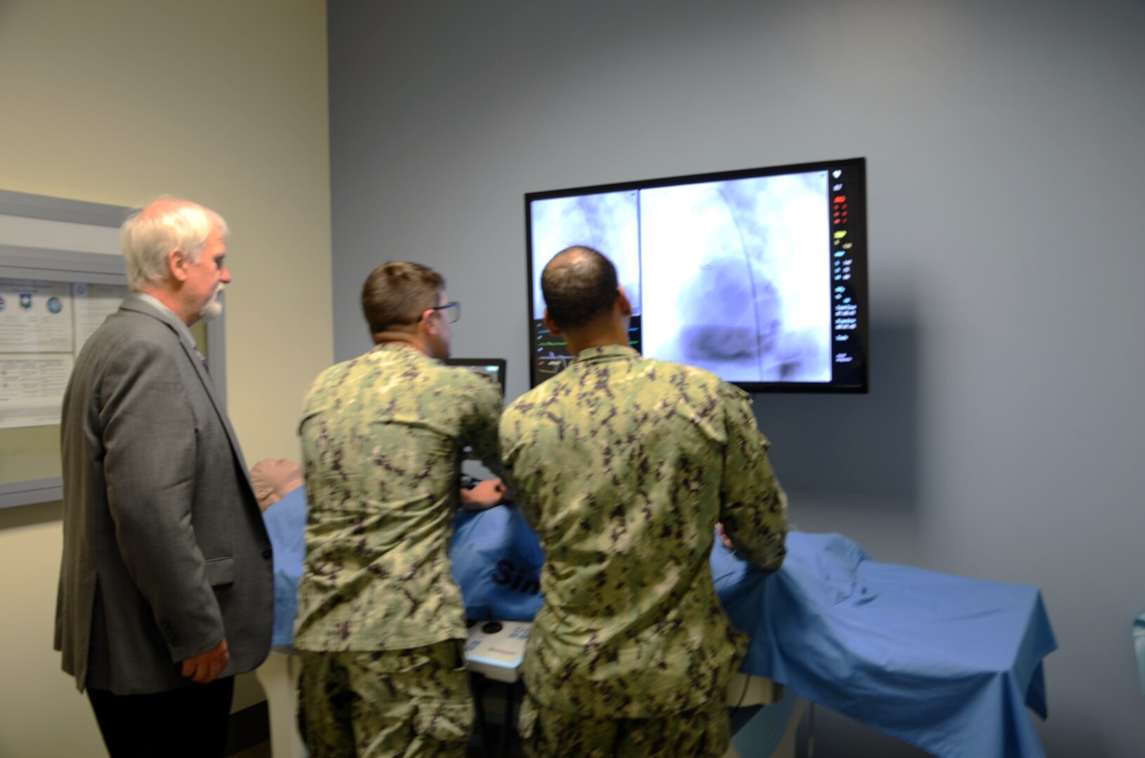 The Navy Cardiovascular Technologist course successfully hosted the Joint Review Committee on Education in Cardiovascular Technology (JRC-CVT) April 11. The purpose of the visit was to conduct a specialized accreditation compliance assessment to ensure continued delivery of world-class cardiovascular medical training.
