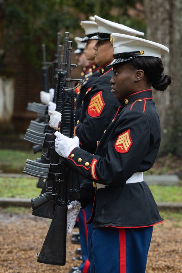 U.S. Marines assigned to Truck Company, 23rd Marine Regiment, 4th Marine Division, perform present arms rifle manual during a wreath laying ceremony for Gen. Robert Barrow, the 27th Commandant of the Marine Corps, in St. Francisville, L.A., Nov. 10, 2024.  Barrow was the first Marine Corps commandant to be buried at his hometown and not in Arlington National Cemetery. Each year on the Marine Corps Birthday, Marines with Marine Forces Reserve lay a wreath on his grave. (U.S. Marine Corps photo by Sgt. Scott Jenkins)