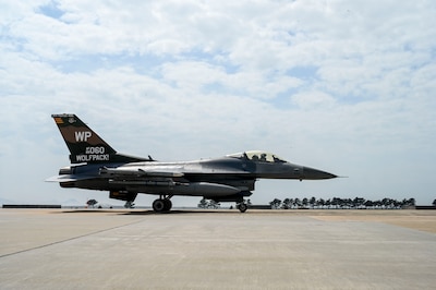 An F-16 Fighting Falcon taxis after landing during Freedom Flag 25-1 at Kunsan Air Base, Republic of Korea, April 21, 2025.