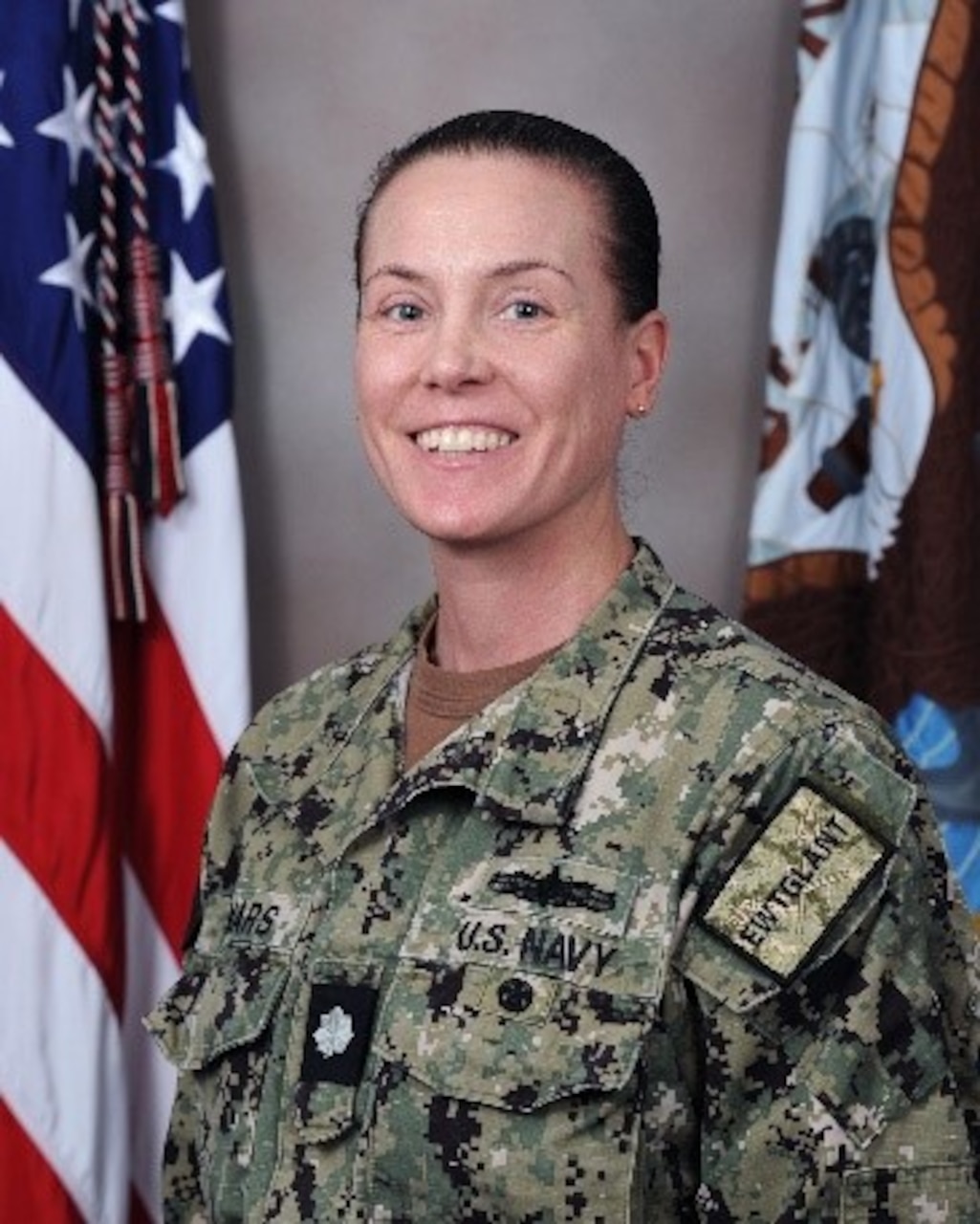 COMMANDER
BRENNA L. SCHNARS, USN