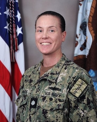 COMMANDER
BRENNA L. SCHNARS, USN