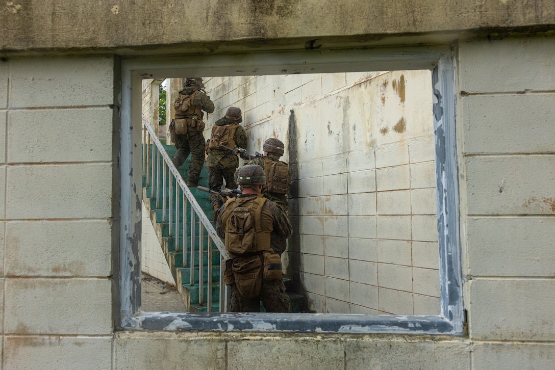 Activated Reserve Marines Conduct MOUT Training during Korea Viper 25.4