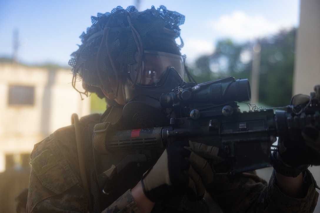 Activated Reserve Marines Conduct MOUT Training during Korea Viper 25.4