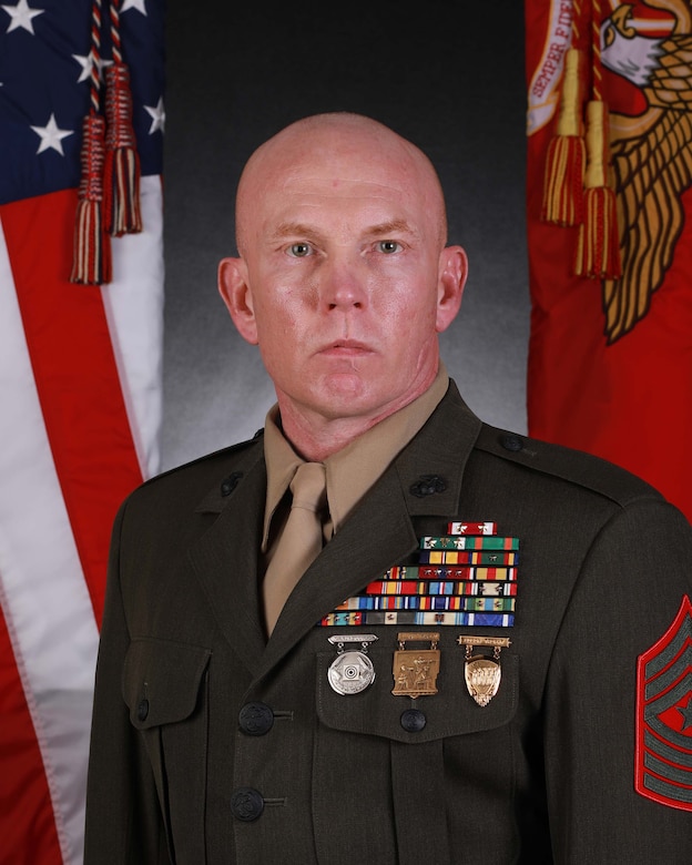 Sergeant Major David L. Watts command photo.