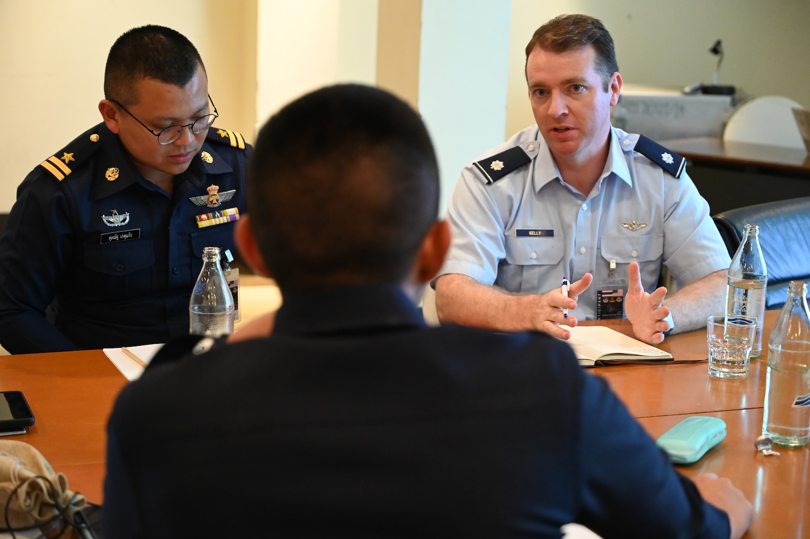 U.S. Air Force Lt. Col. Michael Kelly speaks with Royal Thai Air Force Airmen in an air domain awareness working group at an Airman-to-Airman Talks in Pattaya, Thailand, May 13, 2025.