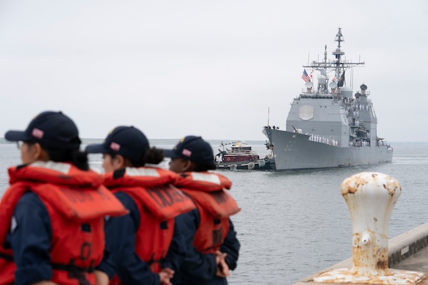 USS Normandy (CG 60) homecoming