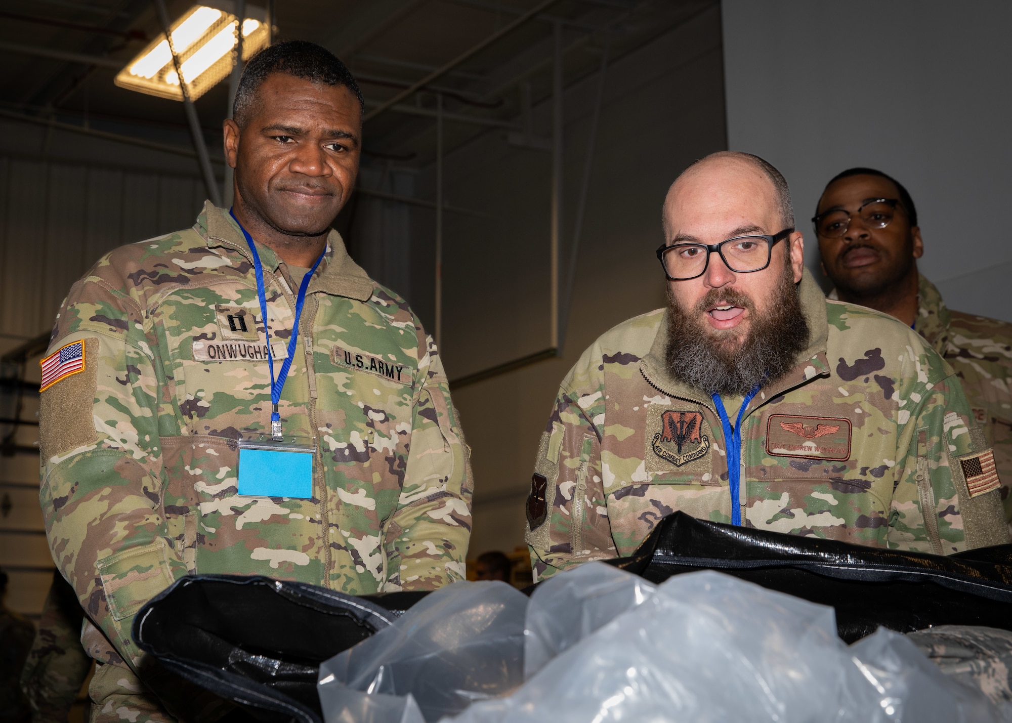Service members serve