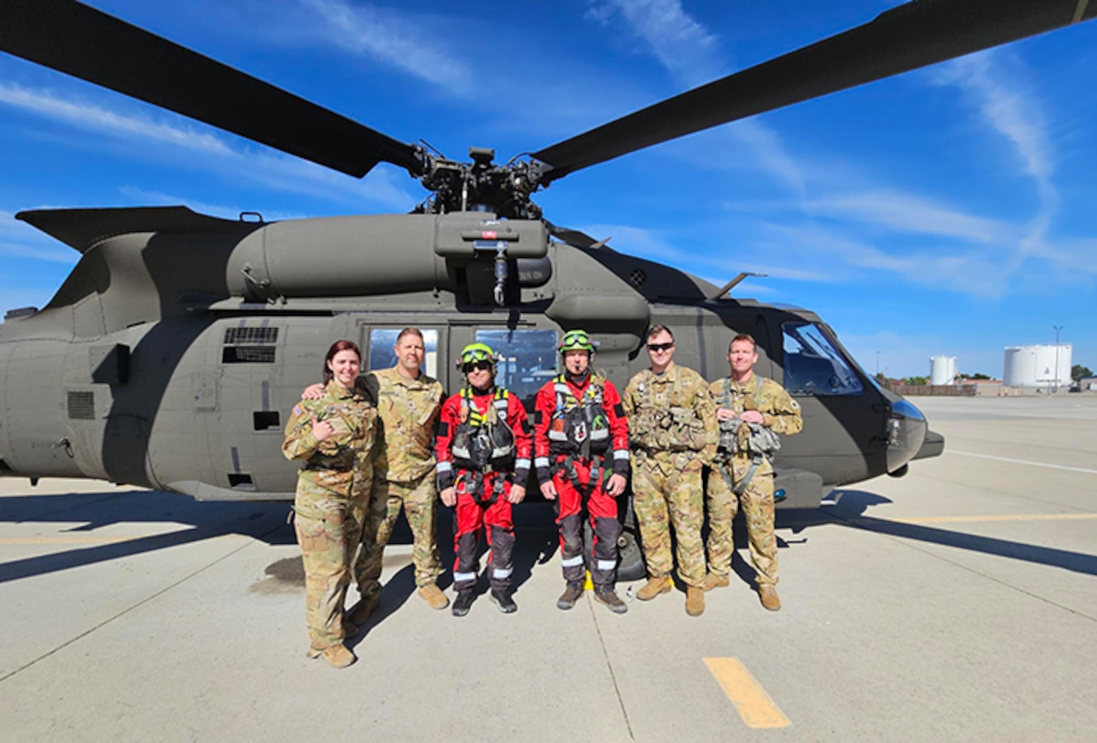 he Idaho Army National Guard’s State Aviation Group, working with the Boise Fire Department, assisted in the rescue of two rafters on the Owyhee River in Malheur County, Oregon, May 15.