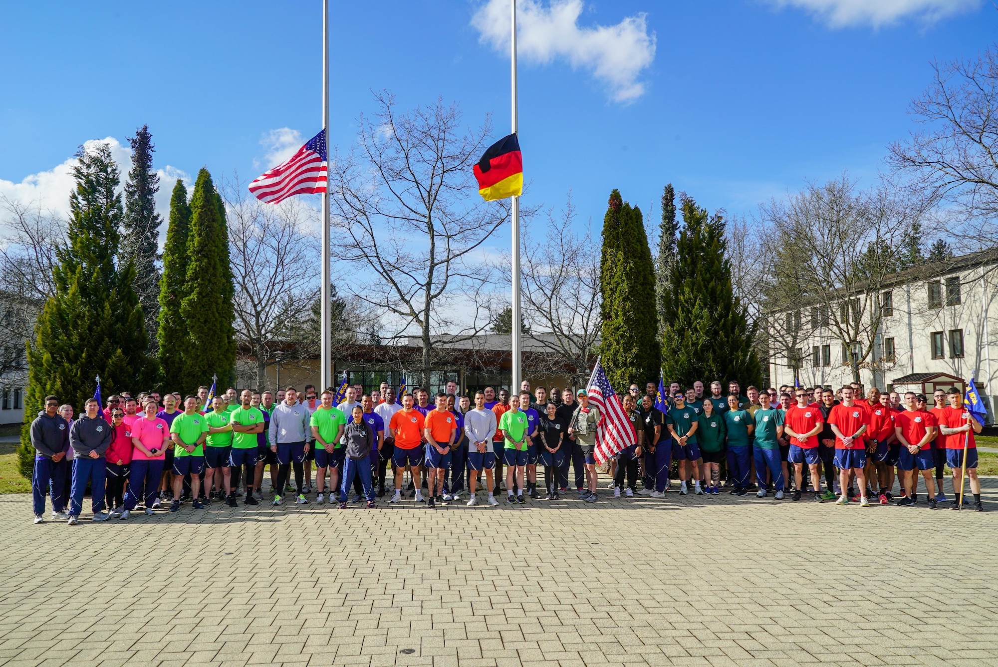 Students, staff and honored guests pose for a group photo