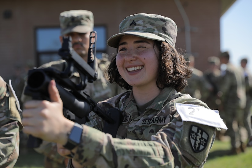 Cancer couldn't break Army Reserve Best Squad competitor