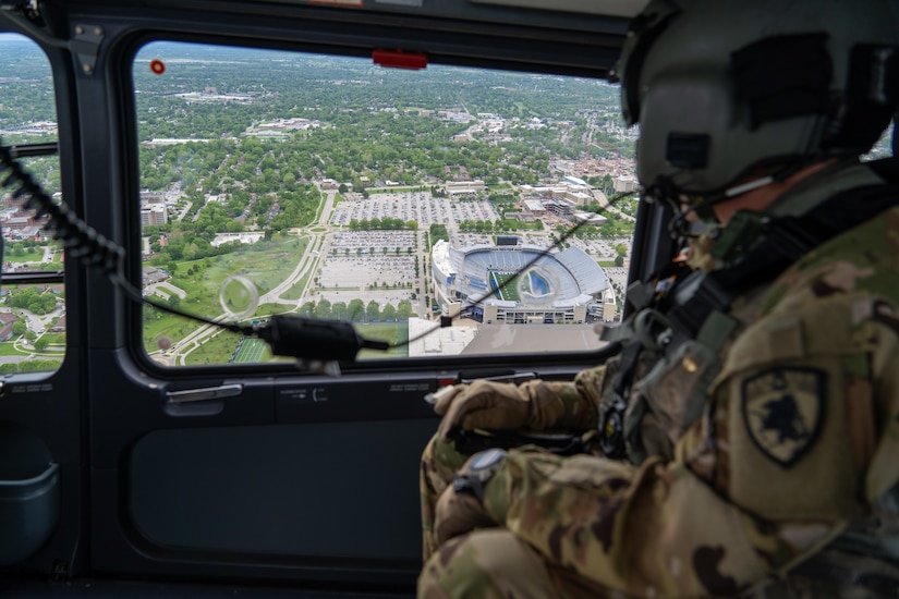 Maj. Curtis Lowe, Chief Warrant Officer 3 James Ashbrook, and Chief Warrant Officer 3 Patrick Ferguson with Charlie Company, 1st Battalion, 376th Aviation Regiment, 751st Troop Command, 63rd Theater Aviation Brigade, Kentucky Army National Guard conducted a training flight to the rooftop of University of Kentucky Albert B. Chandler Hospital in Lexington, Ky. on May 5, 2025.