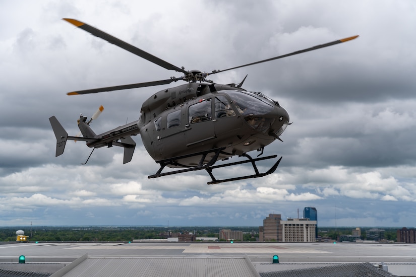 Maj. Curtis Lowe, Chief Warrant Officer 3 James Ashbrook, and Chief Warrant Officer 3 Patrick Ferguson with Charlie Company, 1st Battalion, 376th Aviation Regiment, 751st Troop Command, 63rd Theater Aviation Brigade, Kentucky Army National Guard conducted a training flight to the rooftop of University of Kentucky Albert B. Chandler Hospital in Lexington, Ky. on May 5, 2025.