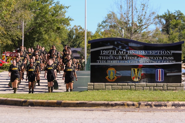 Army recruits