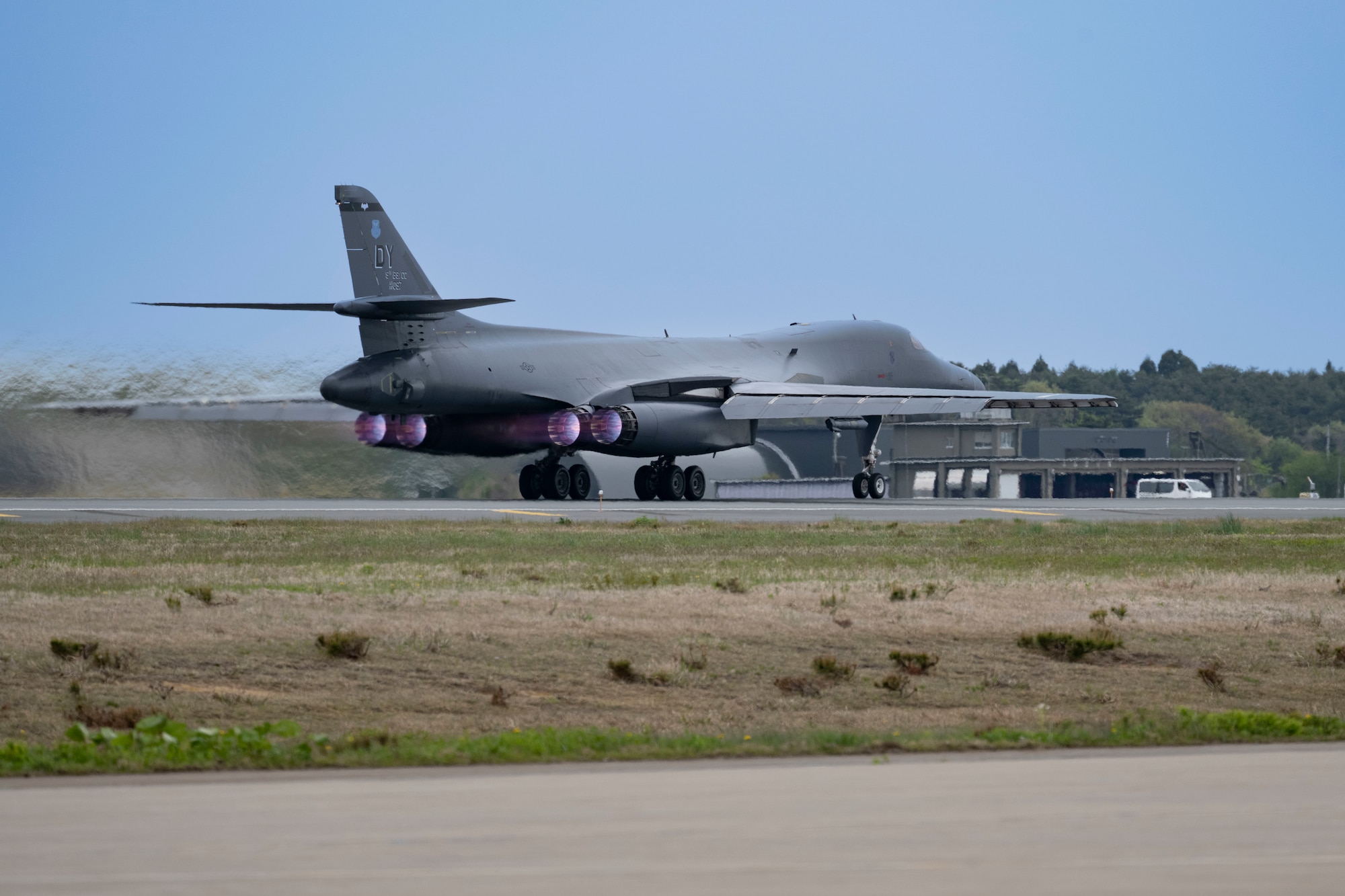 B-1 Lancer preparing for flight