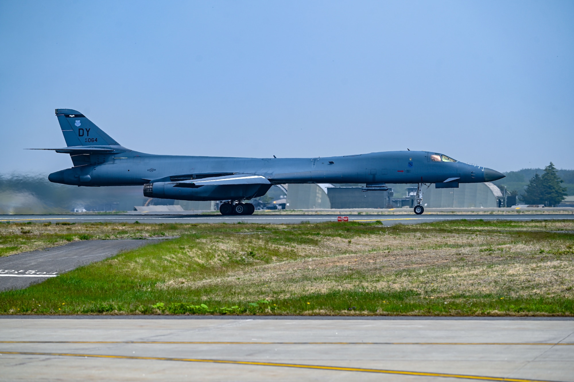 B-1 Lancer preparing for flight