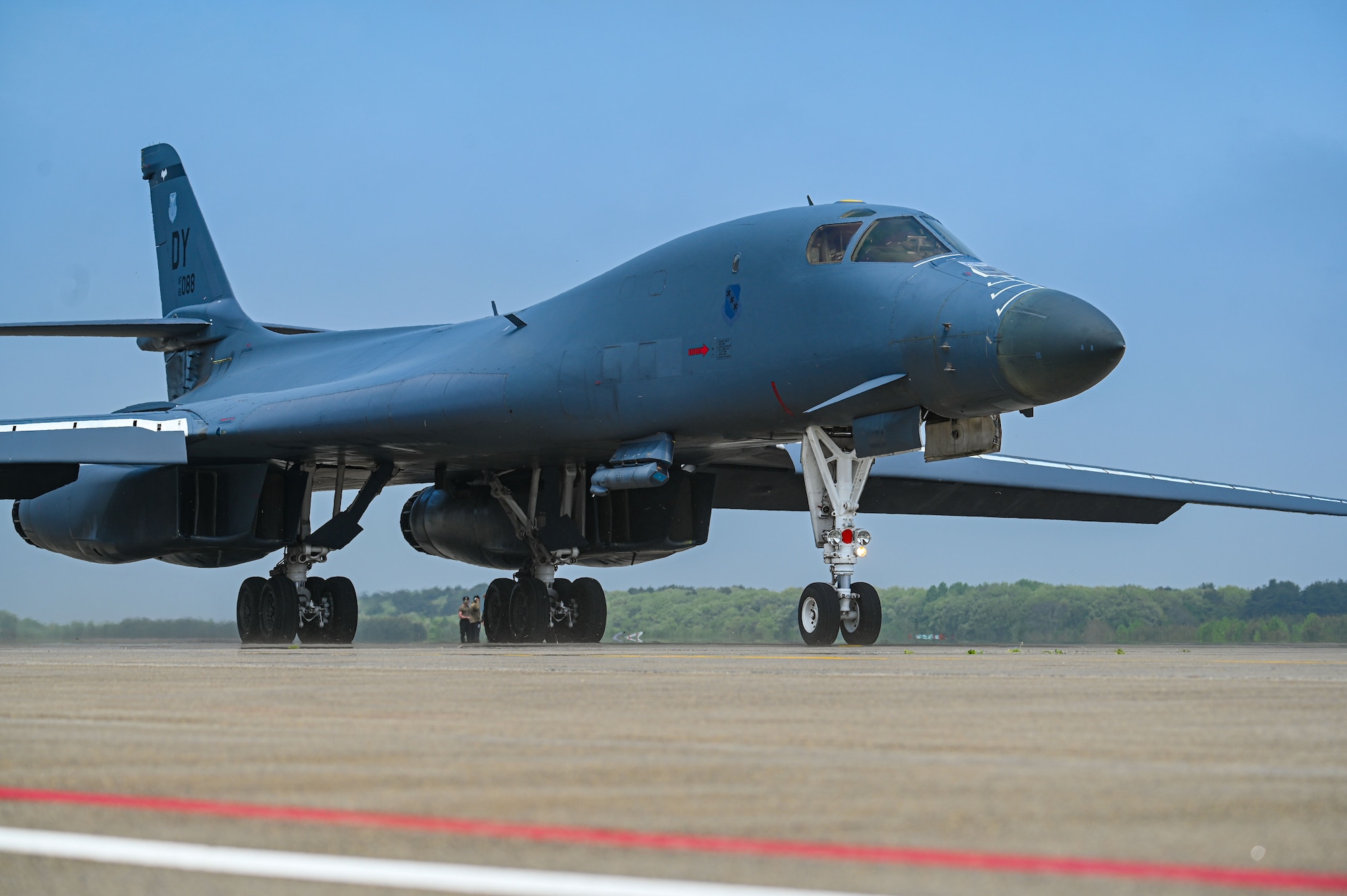 B-1 Lancer preparing for flight