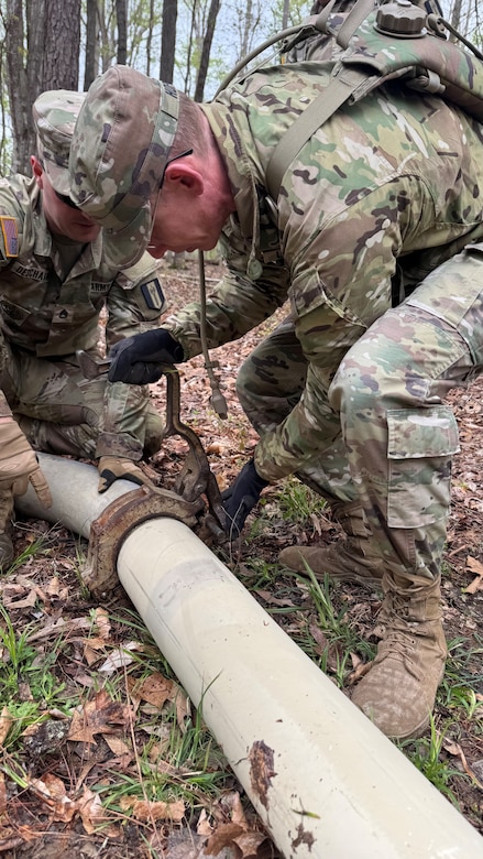 368th Engineer Battalion leads pipeline construction at Fort Barfoot, Virginia