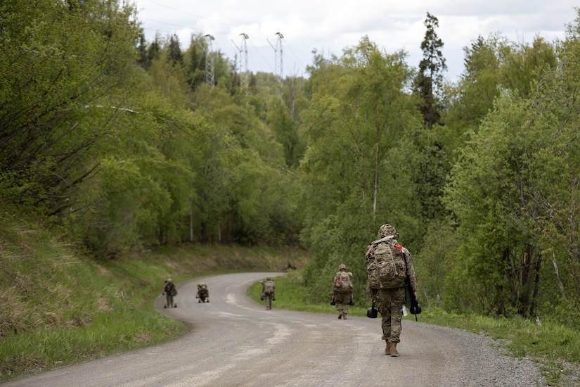 Fifteen competitors, including thirteen from the Alaska Army National Guard and two from the Mongolian Armed Forces, competed in the 2025 AKARNG Best Warrior Competition, held May 19–22 at Joint Base Elmendorf-Richardson.