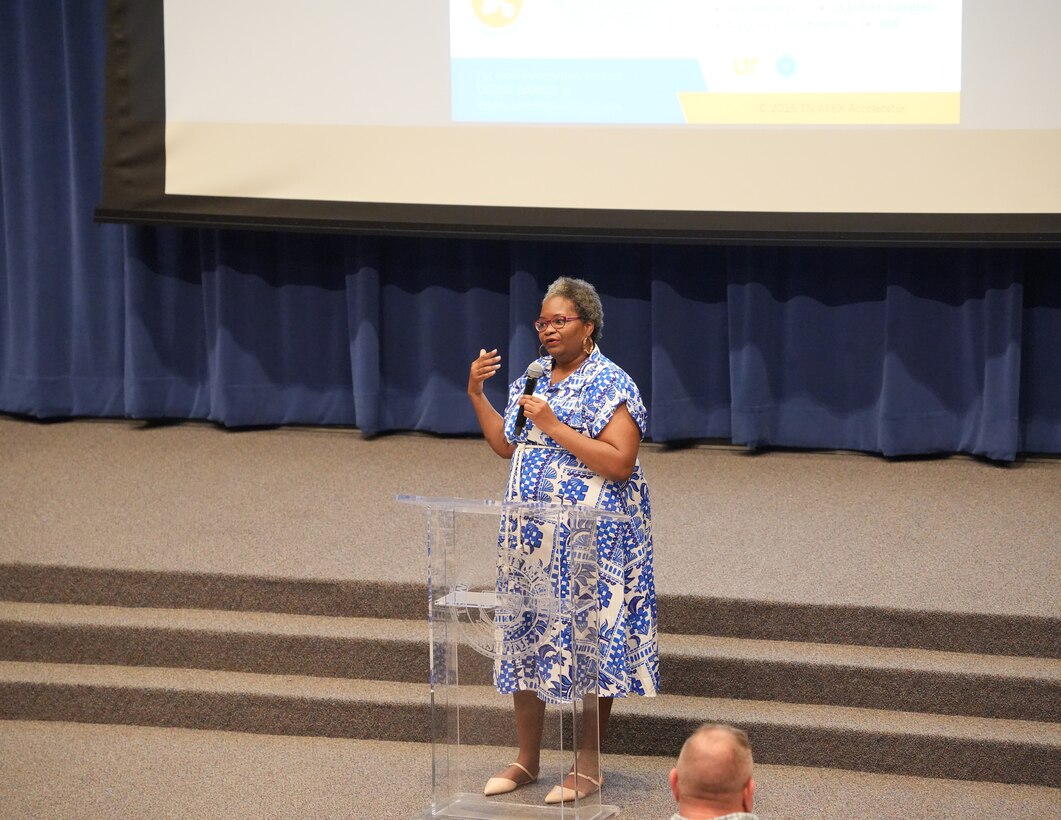Eulanda Scott-Shingleton, deputy for Small Business Programs with the U.S. Army Corps of Engineers Nashville District, speaks to contractors during the BIZGOV Connect event at Tennessee State University in Nashville, Tenn., on May 20, 2025. (USACE Photo by Noe Gonzalez)