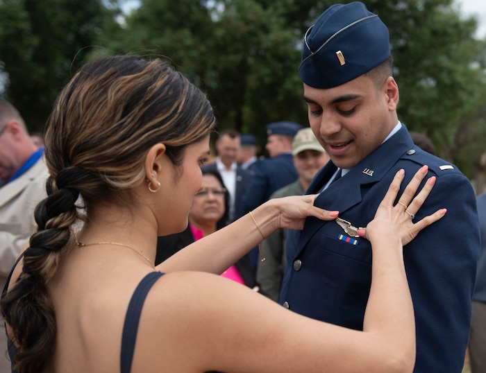 Pinning on first wings