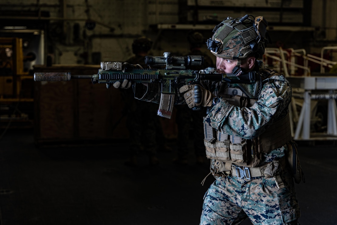 BLT 3/6 Weapon Drills 22nd MEU