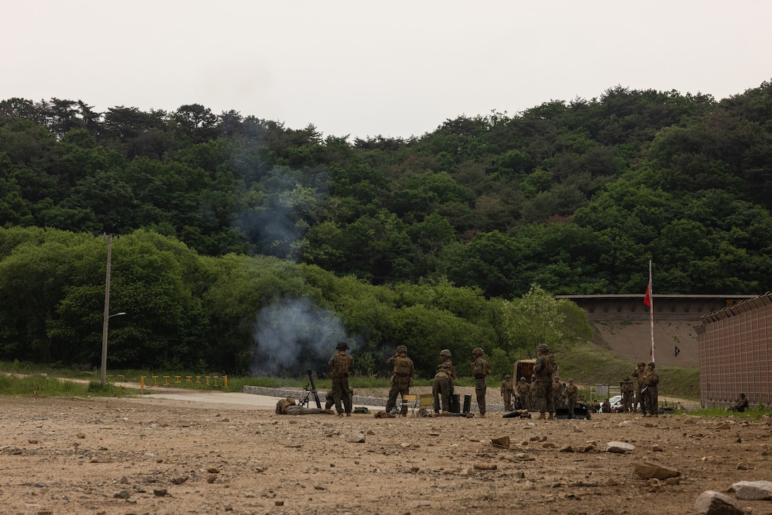 Activated Reserve Marines Conduct a Mortar Range during Korea Viper 25.4