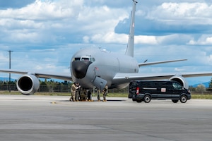 U.S. Air Force Airmen assigned to the 92nd and 141st Air Refueling Wings perform a simulated alert response during a Nuclear Staff Assistant Visit at Fairchild Air Force Base, Washington, May 20, 2025. The Nuclear Staff Assistance Visit is a total force readiness exercise which assesses the proficiency and abilities of both Fairchild and McConnell AFB’s Airmen, continuing to maximize their capabilities that support the future fight. (U.S. Air Force photo by Airman 1st Class Samantha Thorn)