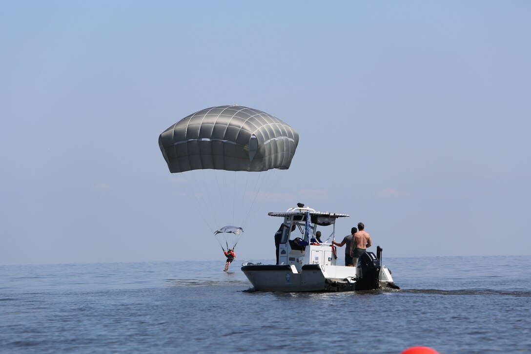 Paratroopers from the U.S. Army Reserve 478th Civil Affairs Battalion (Airborne), stationed in Miami, Fla., conducted a Deliberate Water Jump into Lake Okeechobee, May. 16.  This training event prepares the soldiers for potential water landings, maintain proficiency in water operations and highlights the unit's ability to perform airborne operations under challenging conditions and locations anywhere in the world.   (U.S. Army photo/Mark Rankin)