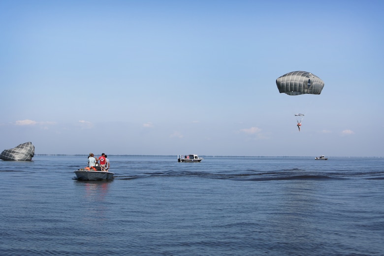 Paratroopers from the U.S. Army Reserve 478th Civil Affairs Battalion (Airborne), stationed in Miami, Fla., conducted a Deliberate Water Jump into Lake Okeechobee, May. 16.  This training event prepares the soldiers for potential water landings, maintain proficiency in water operations and highlights the unit's ability to perform airborne operations under challenging conditions and locations anywhere in the world.   (U.S. Army photo/Mark Rankin)