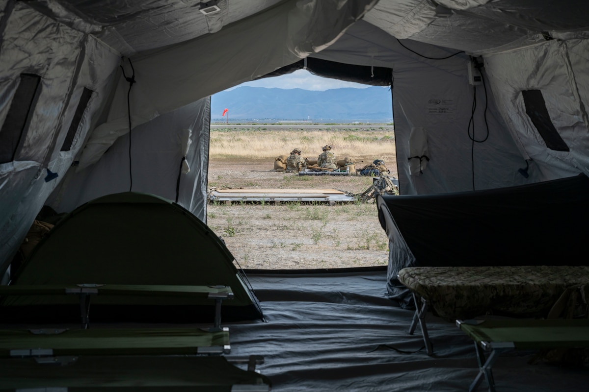 Airmen set up tents