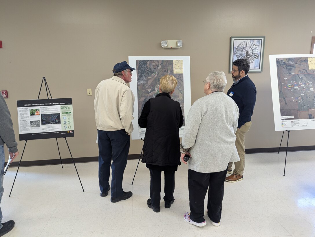 A geologist explains the results of three pilot studies to local residents during a public meeting in Missouri Valley, Iowa, hosted by the U.S. Army Corps of Engineers, Omaha District, May 21, 2025.