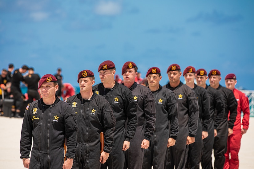 Flying Tigers over Miami Beach: Army Reserve’s daring display at Hyundai Air & Sea Show