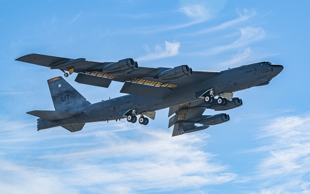 B-52 flying
