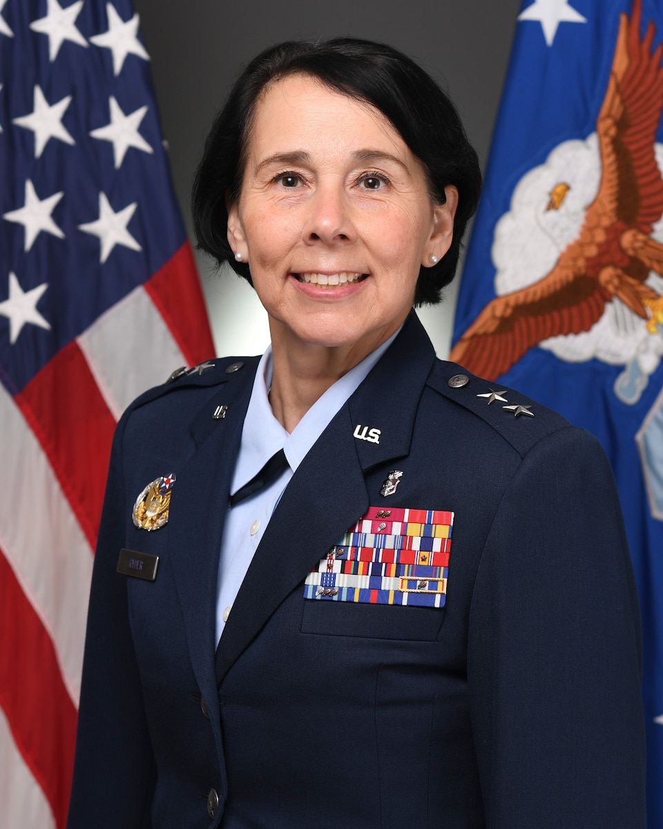 Official Portrait of Maj. Gen. Jeannine Ryder