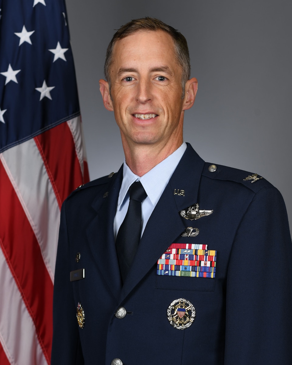 Col. Brad N. Howell, 25th Attack Wing commander, Shaw Air Force Base, S.C.