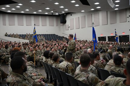 Commander's Call: 433rd AW Focuses on Personal Responsibility, Combat Readiness