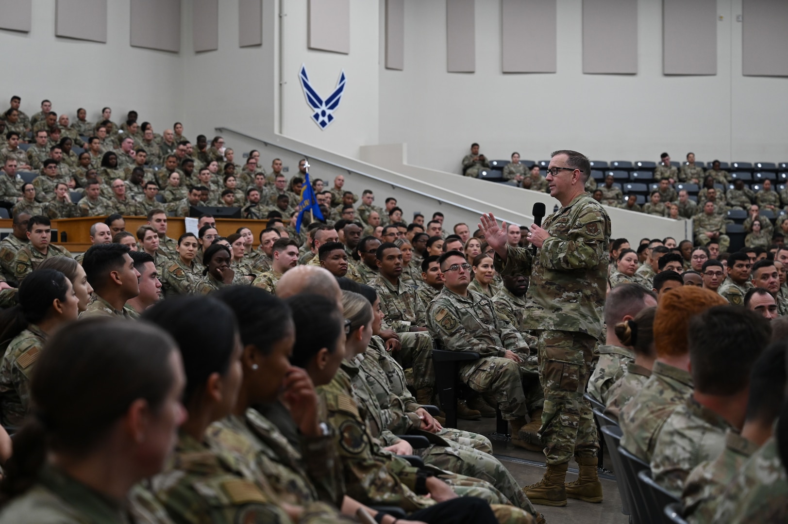 Commander's Call: 433rd AW Focuses on Personal Responsibility, Combat Readiness