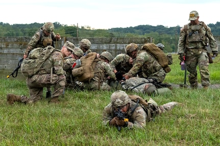 Soldiers from all components – U.S. Army, Army National Guard and Army Reserve – participate in a rigorous field training exercise leading up to the culminating event at the end of their 68W (Combat Medic) Military Occupational Specialty Transition Course at Fort Indiantown Gap’s Medical Battalion Training Site Aug. 29. The 57-day course, conducted by cadre from the Pennsylvania Army National Guard’s 4th Battalion, 166th Regiment-Regional Training Institute, prepares Soldiers from other MOSs to become 68Ws, and exercises such as this tests all the skills they’ve learned throughout the course, certifying them as Combat Medics. (Pennsylvania National Guard photo by Wayne V. Hall)