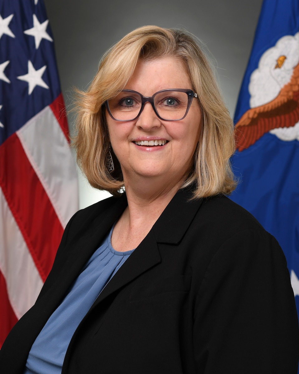 Official portrait of Ms. Wendy Kay
