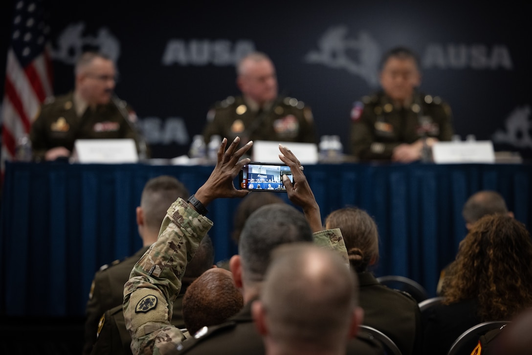 You Go, We Go: Army Reserve Leaders Address Modernization, Readiness and Risk at AUSA 2025