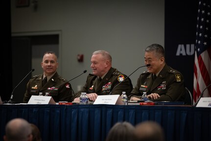 You Go, We Go: Army Reserve Leaders Address Modernization, Readiness and Risk at AUSA 2025