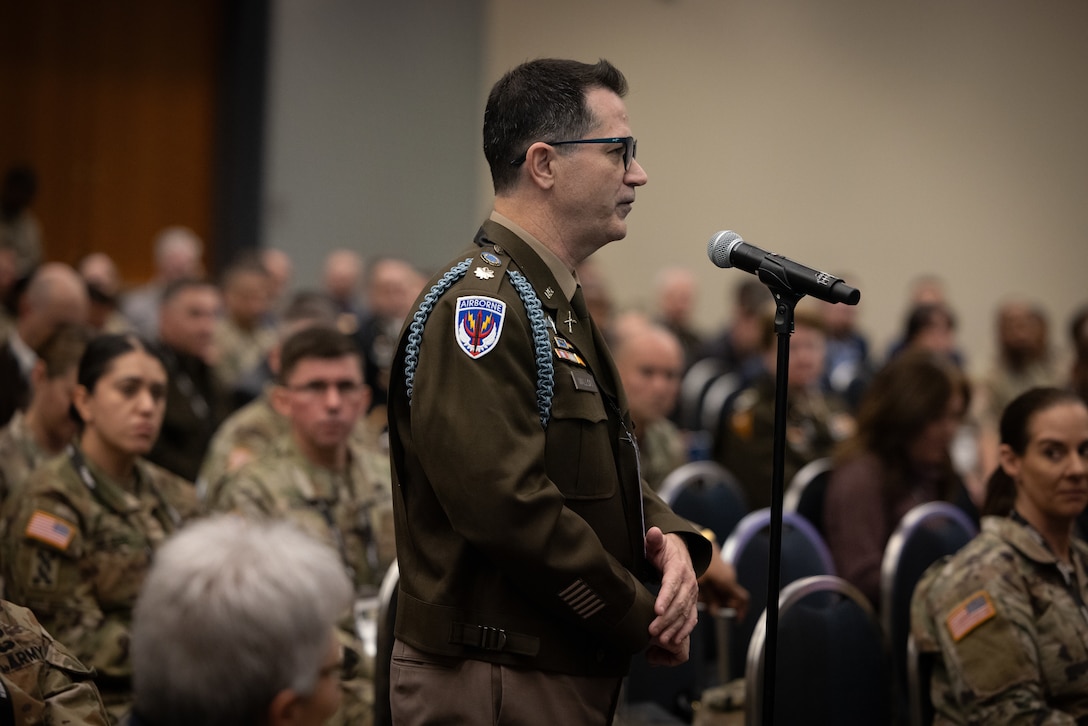 You Go, We Go: Army Reserve Leaders Address Modernization, Readiness and Risk at AUSA 2025